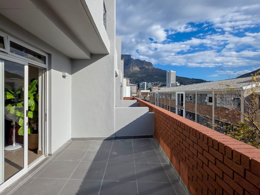 To Let 1 Bedroom Property for Rent in Gardens Western Cape